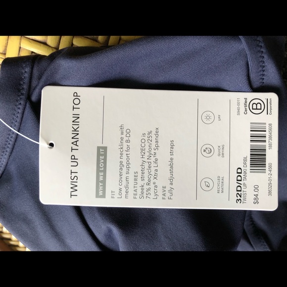 NWT Dark Blue Athleta 32 D/DD Twist Up Tankini Top - Picture 4 of 4